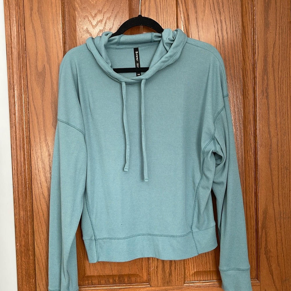 Hooded shirt  size medium